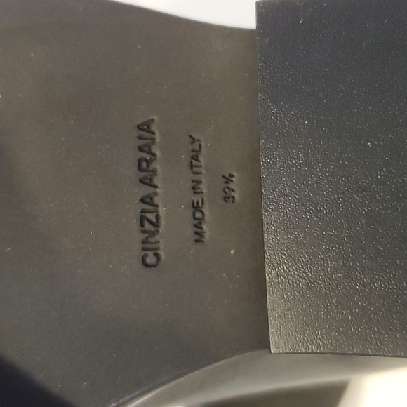 Cinzia Araia Boots Made In Italy Size 39.5 USA 9.5 NWOT - Picture 9 of 9